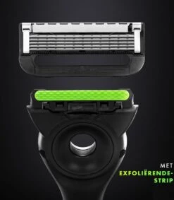 Gillette® GilletteLabs With Exfoliating Bar Set - Scheersyteem + Scheergel + Hydraterende Crème – Van Gillette Voor Mannen -Gillette Winkel 1046x1200 3