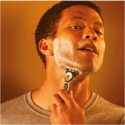 Gillette® Gillette Labs Heated Razor - Scheersysteem Voor Mannen - Inclusief 1 Scheermesje -Gillette Winkel 1196x1200 28