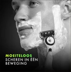 Gillette® GilletteLabs With Exfoliating Bar Set - Scheersyteem + Scheergel + Hydraterende Crème – Van Gillette Voor Mannen -Gillette Winkel 1197x1200 29