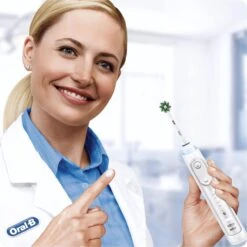 Oral B Oral-B CrossAction - Met CleanMaximiser-technologie - Opzetborstels - 8 Stuks -Gillette Winkel 1198x1200 20