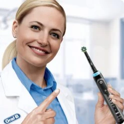 Oral B Oral-B CrossAction - Met CleanMaximiser-technologie - Opzetborstels - Zwart - 2 Stuks 20 Oral B Oral-B CrossAction - Met CleanMaximiser-technologie - Opzetborstels - Zwart - 2 Stuks -Gillette Winkel 1198x1200 50