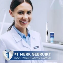 Oral B Oral-B Tandpasta Voordeelverpakking - 3D White Vitalize - 4 X 75 Ml 10 Oral B Oral-B Tandpasta Voordeelverpakking - 3D White Vitalize - 4 X 75 Ml -Gillette Winkel 1199x1200 17