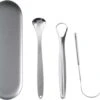 AdroitGoods RVS Tongschraper Set Voor Mondverzorging - 4 Stuks - Tongreiniger/Tongborstel & Tong Schraper -Gillette Winkel 1200x1016 5