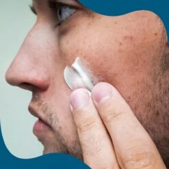 Defense Plus Face Moisturizer - Gezichtscrème Mannen - Hydratatie, Bescherming & Anti Rimpel - Gezichtsverzorging Mannen - 100 Ml 18 Defense Plus Face Moisturizer - Gezichtscrème Mannen - Hydratatie, Bescherming & Anti Rimpel - Gezichtsverzorging Mannen - 100 Ml -Gillette Winkel 1200x1200 1151