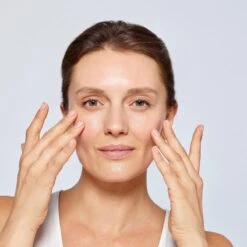 L’Oréal Paris Revitalift Laser X3 Retinol Night Serum - 30ml -Gillette Winkel 1200x1200 1219