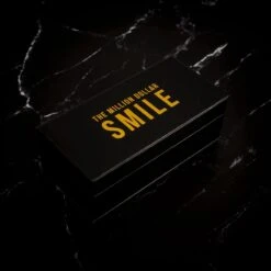 The Million Dollar Smile® Tandenbleekset Geschikt Voor Gevoelige Tanden - Zonder Peroxide (0%) - Wittere Tanden - 100% Natuurlijk - Tanden Bleken - Tandenblekers - Teeth Whitening Kit - Geen Gevoelige Tanden -Gillette Winkel 1200x1200 134