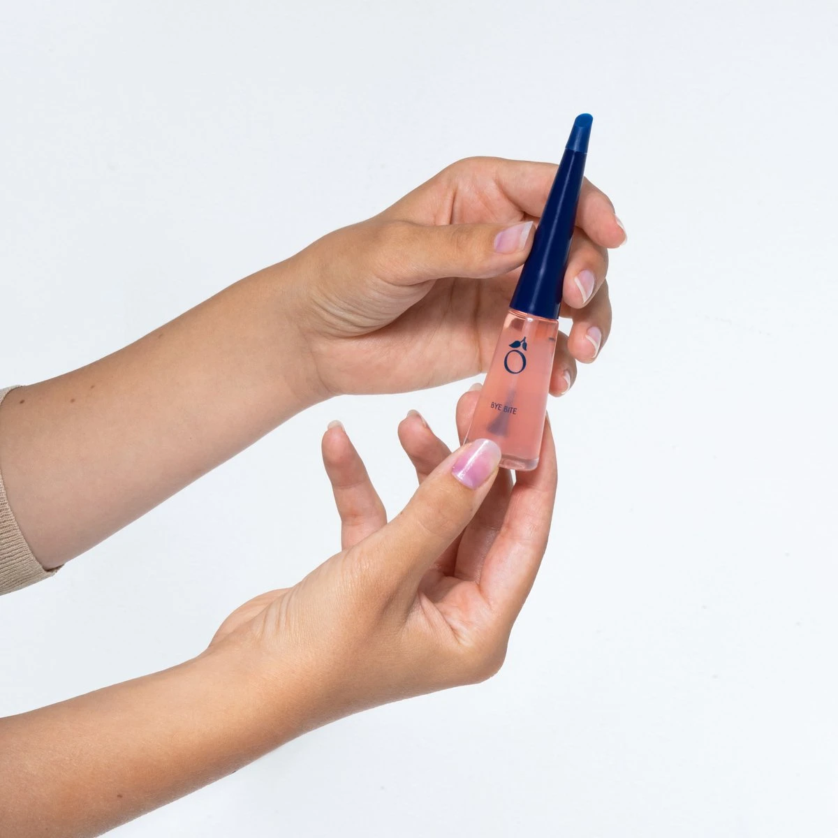 Herome Bye Bite - Anti-Nagelbijt Nagelbijt Nagellak - Stop Duimzuigen En Nagelbijten Nagelriembijten - Voor Volwassenen (Unisex) En Kinderen. - 10ml. 10 Herome Bye Bite - Anti-Nagelbijt Nagelbijt Nagellak - Stop Duimzuigen En Nagelbijten Nagelriembijten - Voor Volwassenen (Unisex) En Kinderen. - 10ml. - Afbeelding 8