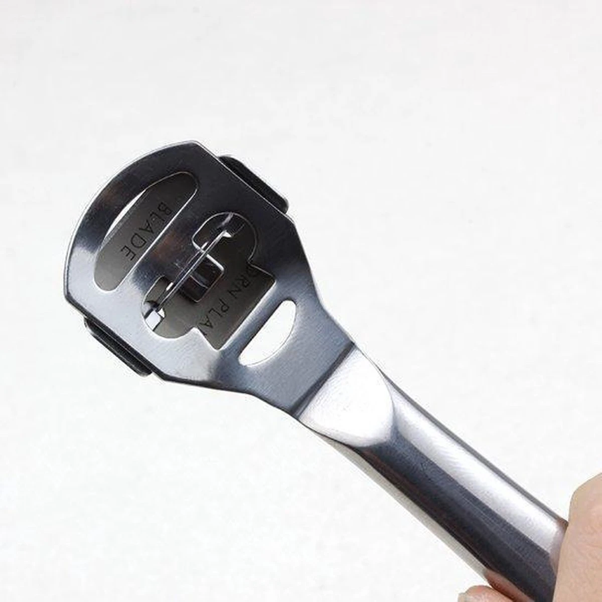 RVS Eeltverwijderaar / Eeltvijl / Eeltschraper / Eeltrasp / Eeltschaaf Met 10 Eelt Mesjes 7 RVS Eeltverwijderaar / Eeltvijl / Eeltschraper / Eeltrasp / Eeltschaaf Met 10 Eelt Mesjes - Afbeelding 5