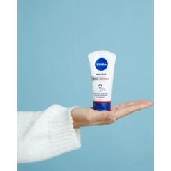NIVEA 3-in-1 Repair Handcrème - 6 X 100ml - Droge Huid -Gillette Winkel 1200x1200 2013
