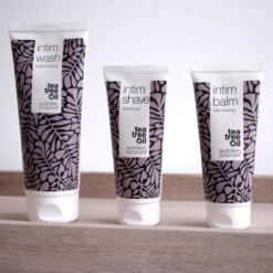 Serie Scheren Intieme Zone - 3 Producten Voor Het Verwijderen Van Rode Bultjes, Vlekjes En Ingegroeide Haren Na Het Scheren. De Serie Bevat: Intim Wash 200ml, Intim Shave 100ml, Intieme Aftershave Balsem 100ml | Australian Bodycare -Gillette Winkel 1200x1200 2097