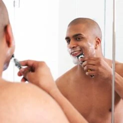 BIC Scheermesjes - Hybrid 5 Flex Scheersysteem Voor Mannen - Precisietrimmer En 5 Beweeglijke Titanium Mesjes - Scheerapparaat Met 2 Navulmesjes -Gillette Winkel 1200x1200 2148