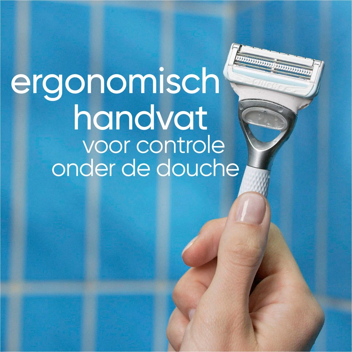 Giftpack Venus Satin Care - Scheersysteem + 2 Navulmesjes + 2-in-1 Reiniger + Scheergel 190ml + Exfoliant 177ml + Verzachtend Serum 50ml 5 Giftpack Venus Satin Care - Scheersysteem + 2 Navulmesjes + 2-in-1 Reiniger + Scheergel 190ml + Exfoliant 177ml + Verzachtend Serum 50ml - Afbeelding 3