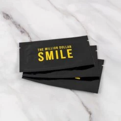 The Million Dollar Smile® - Teeth Whitening Strips - Crest Whitestrips -Tandenbleken - 28 Bleekstrips - 14 Behandelingen - Professionele Tandenbleek Strips - Tandenblekers - Wittere Tanden - Zonder Peroxide - Tanden Bleken - -Gillette Winkel 1200x1200 30