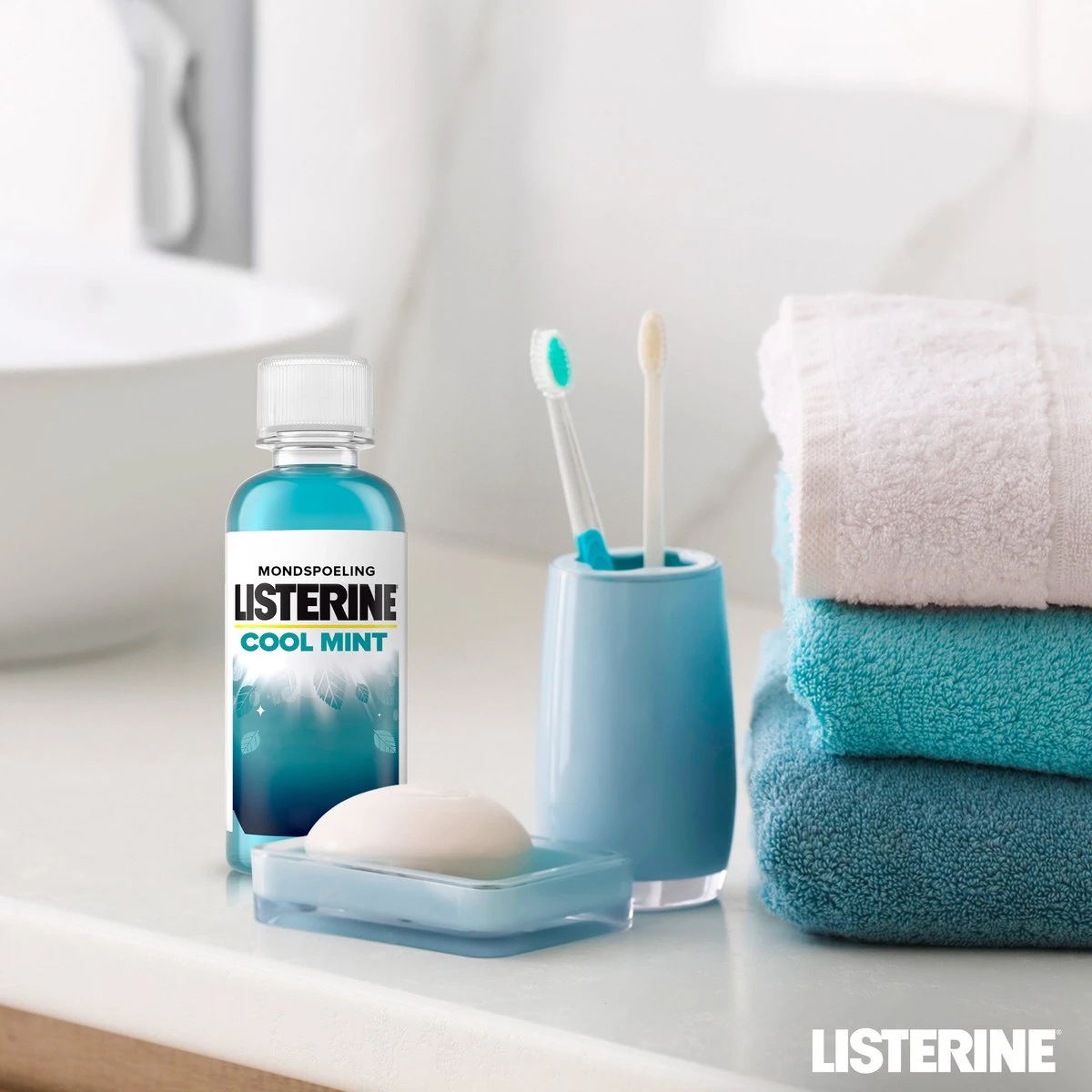 Listerine Cool Mint Mondwater, Mondspoeling Met Intens Frisse Muntsmaak, Bestrijdt Schadelijke Bacteriën Voor Gezond Tandvlees, 8 X 95 Ml 12 Listerine Cool Mint Mondwater, Mondspoeling Met Intens Frisse Muntsmaak, Bestrijdt Schadelijke Bacteriën Voor Gezond Tandvlees, 8 X 95 Ml - Afbeelding 10