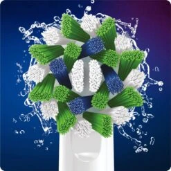 Oral B Oral-B CrossAction - Met CleanMaximiser-technologie - Opzetborstels - 3 Stuks -Gillette Winkel 1200x1200 378