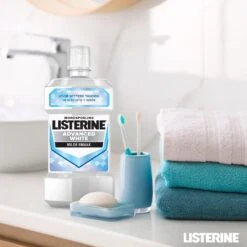 LISTERINE Advanced White Milde Smaak, Mondspoeling, Verwijdert Sterke Verkleuring Voor Wittere Tanden In Slechts 1 Week, 3x 500 Ml -Gillette Winkel 1200x1200 389