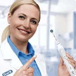 Oral B Oral-B Cross Action EB50 - 8 Stuks Voordeelverpakking -opzetborstels -Gillette Winkel 1200x1200 584