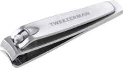 Tweezerman - Stainless Steel Nagelknipper -Gillette Winkel 1200x671 2
