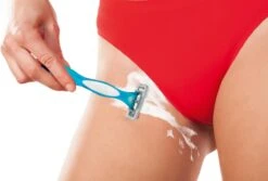 BIC Soleil Bella Wegwerp Scheermesjes Voor Dames - Bundel Van 2 Verpakkingen Van 3 Stuks -Gillette Winkel 1200x809 5