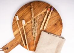 Bamboe Tandenborstel By Olive 4 St. Genummerd 100% Moso Bamboo 21 Bamboe Tandenborstel By Olive 4 St. Genummerd 100% Moso Bamboo -Gillette Winkel 1200x857 1