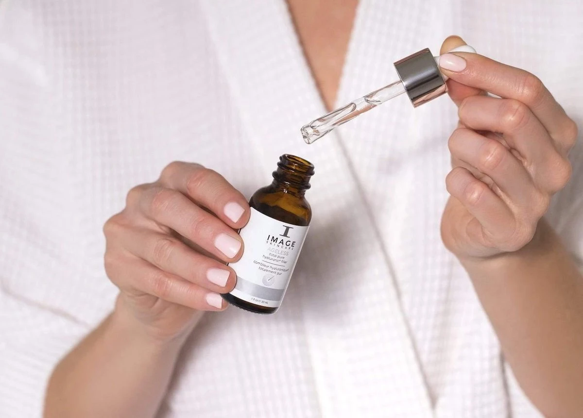 Image Skincare - AGELESS - Total Pure Hyaluronic Filler 4 Image Skincare - AGELESS - Total Pure Hyaluronic Filler - Afbeelding 2