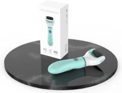 Vastu Eeltverwijderaar - Elektrische Oplaadbare Voetvijl Inclusief Opvangdoekje & Opbergzakje - Callus Remover - Inclusief Extra Opzetvijlen -Gillette Winkel 1200x913 1