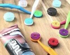 Tung Brush & Tung Gel - Verhelpt Witte Tongaanslag En Slechte Adem 6 Tung Brush & Tung Gel - Verhelpt Witte Tongaanslag En Slechte Adem -Gillette Winkel 1200x942