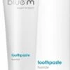Bluem Fluoride Tandpasta – 3 Stuks – Voordeelverpakking 1 Bluem Fluoride Tandpasta – 3 Stuks – Voordeelverpakking -Gillette Winkel 602x1200 1