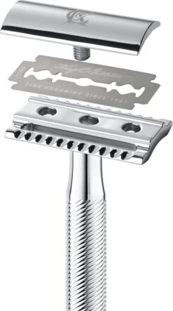 King C. Gillette Double Edge Safety Razor - 5 Scheermesjes -Gillette Winkel 669x1200 3