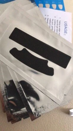 Merkloos Advanced Whitening Strips - Professionele Tandenblekers - Tandenbleekstrips - Witte Tanden - Tanden Verzorging - Direct Resultaat - Teeth Whitening Strips - 28 Strips -Gillette Winkel 675x1200