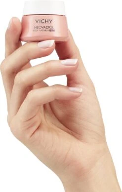 Vichy Neovadiol Rose Platinium Ogen 18 Vichy Neovadiol Rose Platinium Ogen -Gillette Winkel 761x1200 2