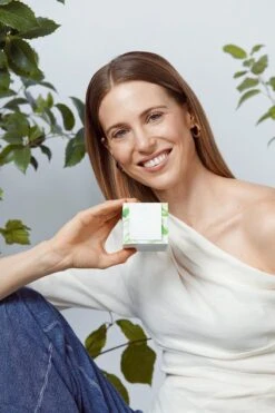 Nivea Naturally Good Dagcrème - 50 Ml - Met Biologische Aloë Vera -Gillette Winkel 800x1200 10