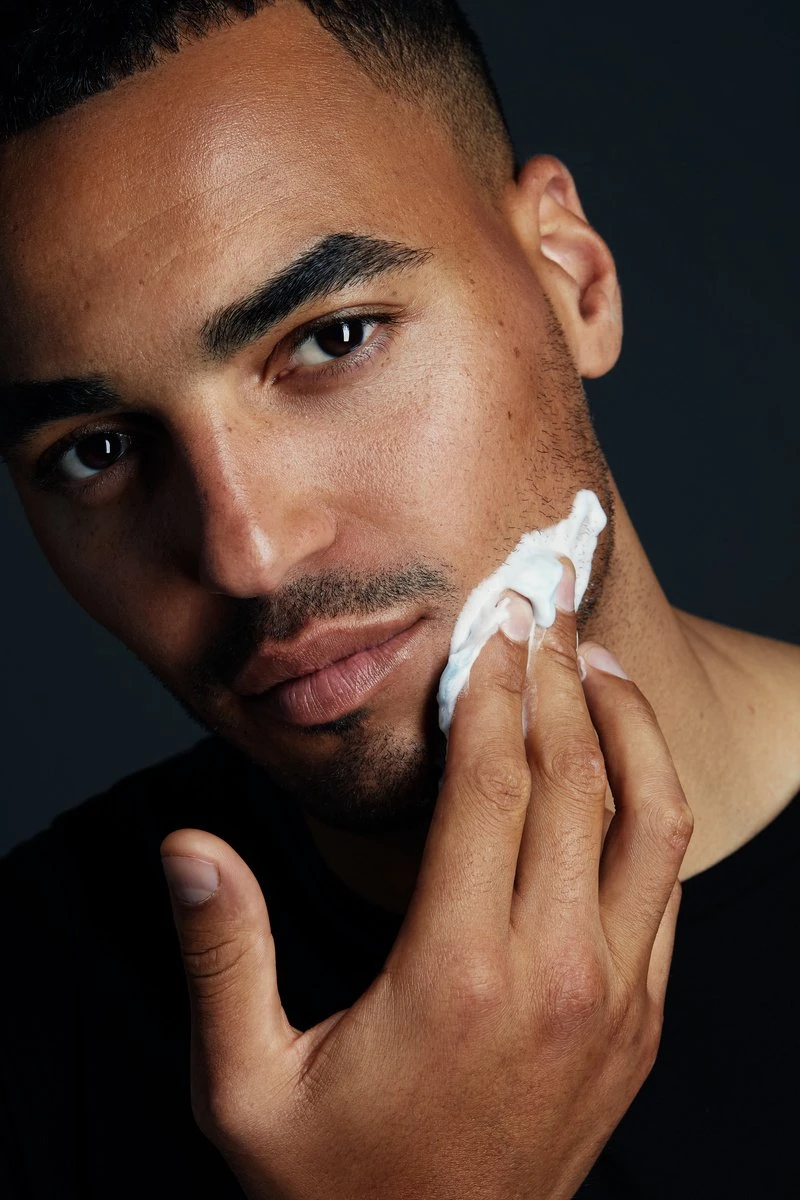 NIVEA MEN Protect & Care Scheergel - Hydraterend - 200 Ml 5 NIVEA MEN Protect & Care Scheergel - Hydraterend - 200 Ml - Afbeelding 3