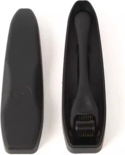 Kingsowned Derma Roller 1.5 Mm, 540 Naalden - Steriel Verpakt - Hoge Kwaliteit Chirurgisch Staal - Bewezen Effectief Tegen Rimpels, Acne Littekens, En Cellulitis & Stimulatie Van Haargroei Op De Hoofdhuid, Baardgroei -Gillette Winkel 966x1200 3