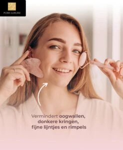 Jade Roller Rozenkwarts - Jade Roller - Gezichtsroller - Gua Sha - Rose Quartz - Gua Sha Jade - Jade - Massage - 2 Delige Set - Skincare - Valentijnsdag Cadeau -Gillette Winkel 983x1200